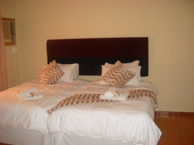 The Beverly Hills Guest Lodge 帕拉博鲁瓦 客房 照片